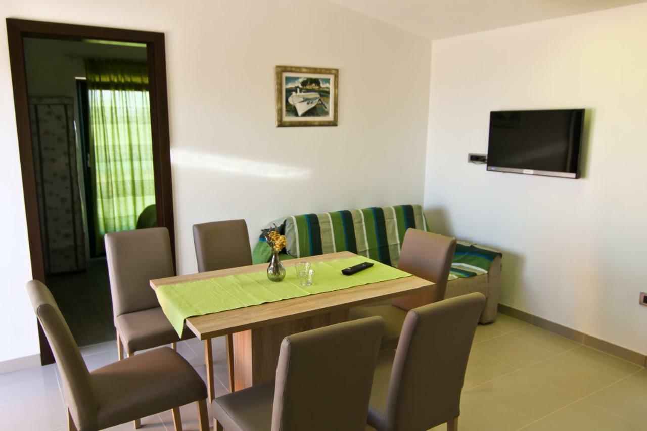 Villa Savar Apartmani Ngoại thất bức ảnh